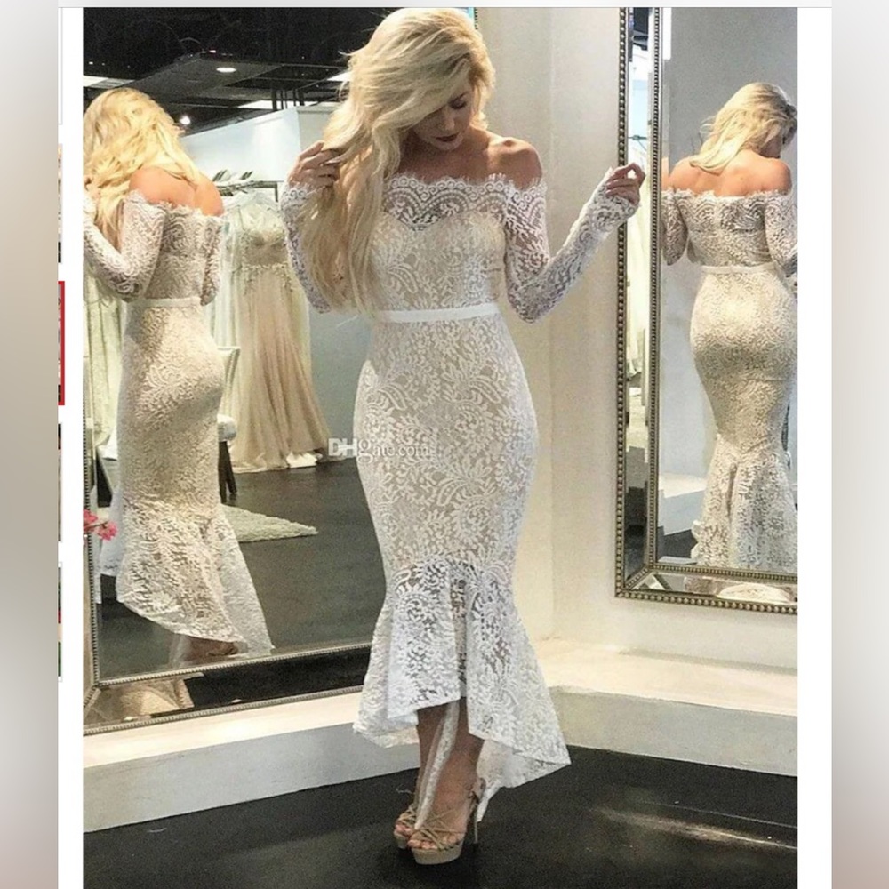 L’ATISTE by Amy Off-Shoulder Long Sleeve Lace Mermaid Bridal/Engagement Dress